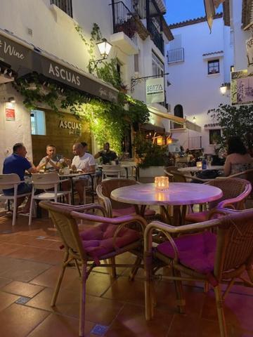 Beautiful Spanish Apartment In Torremolinos Buitenkant foto